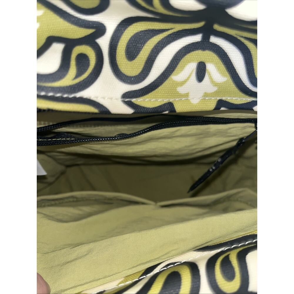 Petunia Pickle Bottom Diaper Bag Boxy Backpack Green Tan floral - Picture 5 of 11